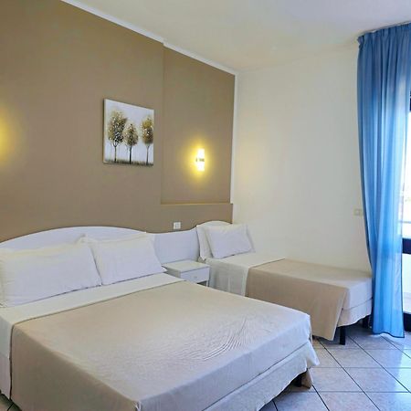 Hotel Baia del Cigno Torre San Giovanni Ugento Esterno foto